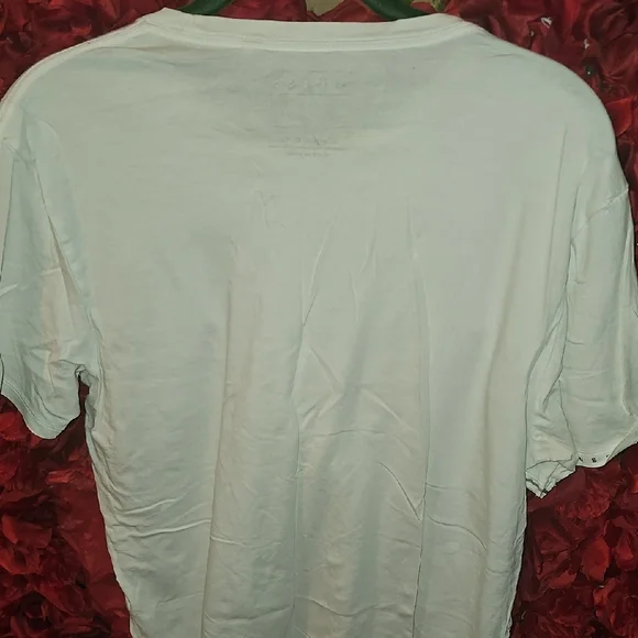 GUESS White Logo Tee for Men Size Medium - Picture 5 of 7